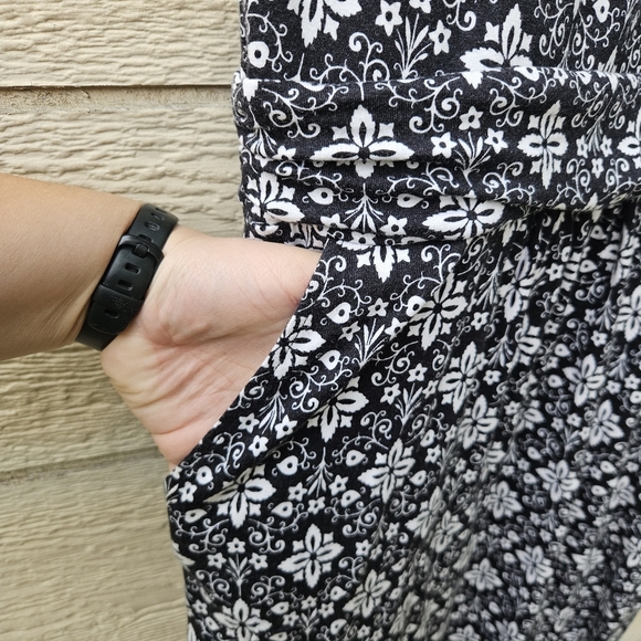 Boden Margot jersey dress black and white patterned 10L long tall - Picture 3 of 6